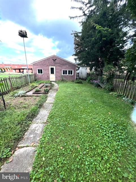 309 W High St