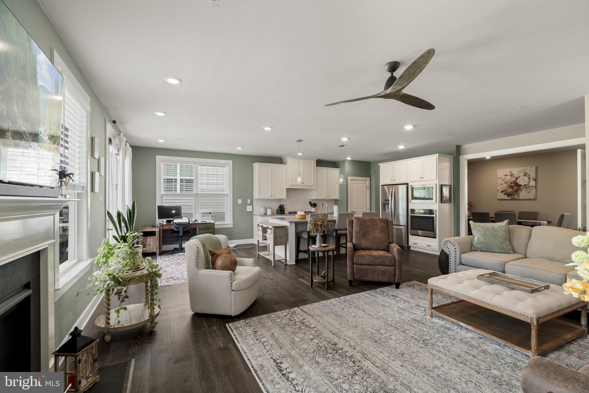 314 PIPER LANE