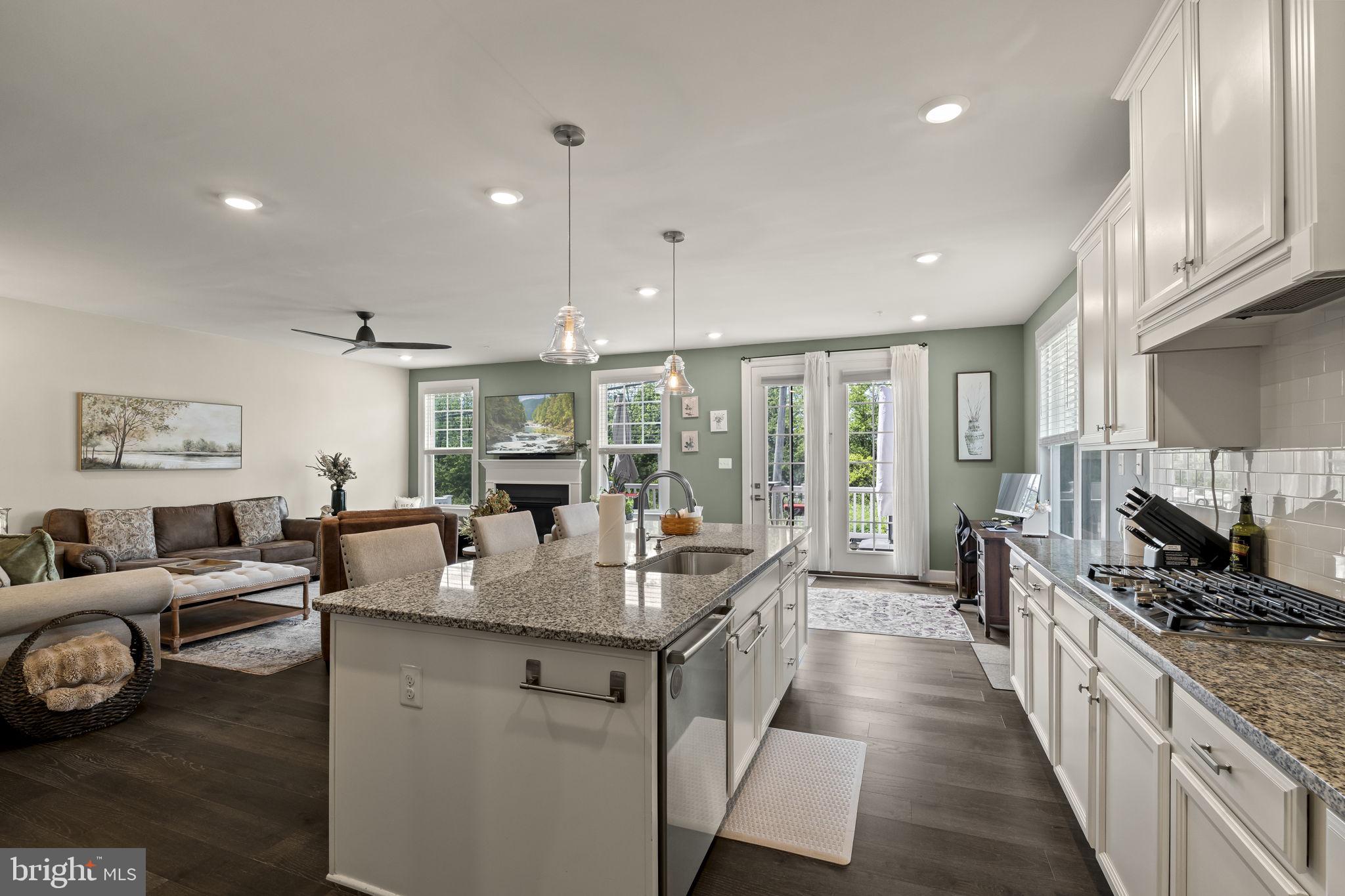314 PIPER LANE