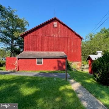 353 N Crawford Rd