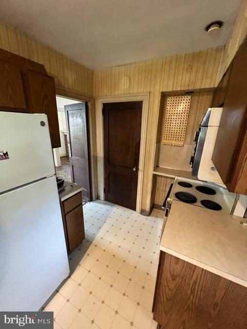 1553 New Holland Pike