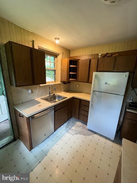 1553 New Holland Pike