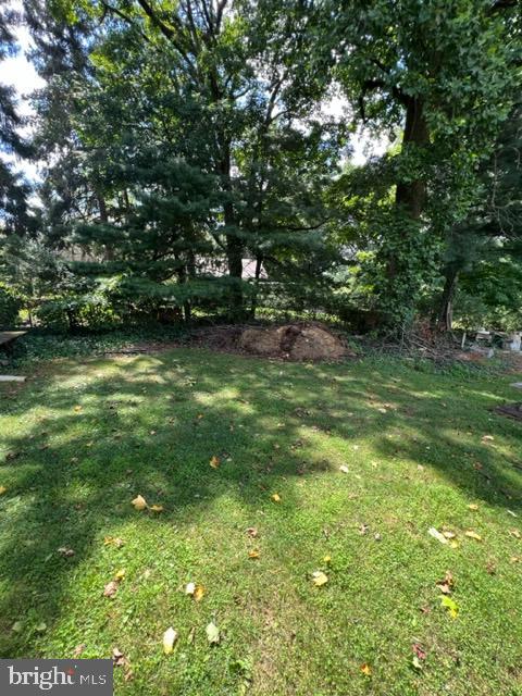 1553 New Holland Pike