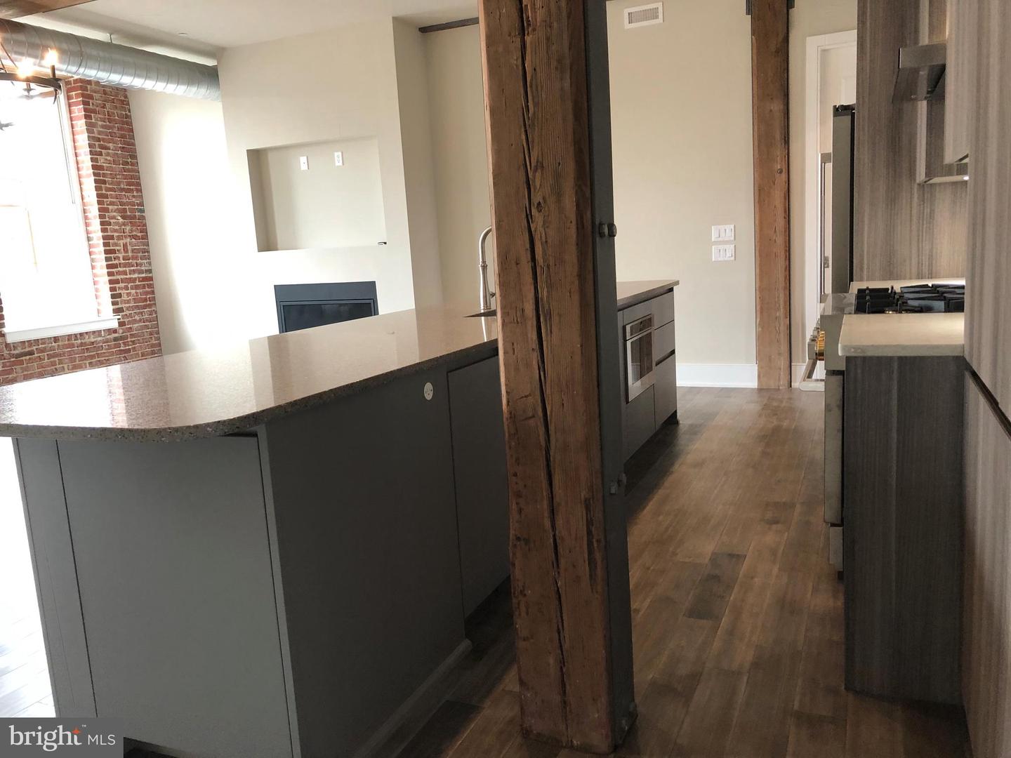 48 N BROAD ST #200