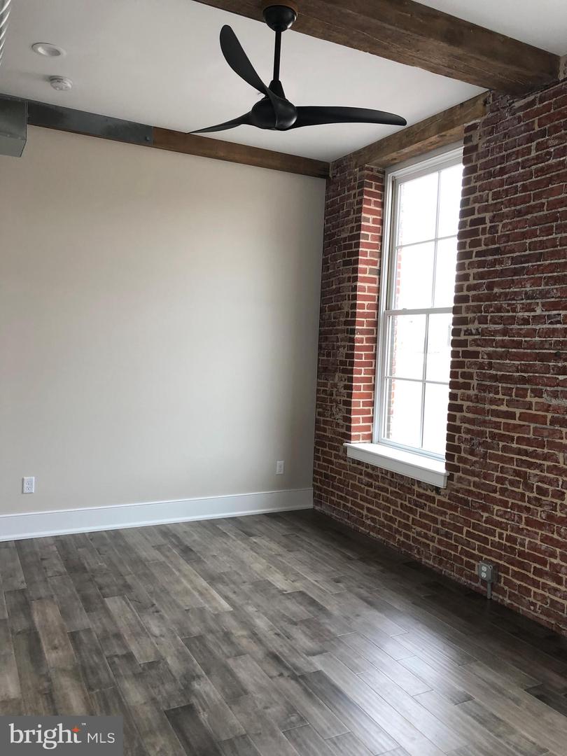 48 N BROAD ST #200