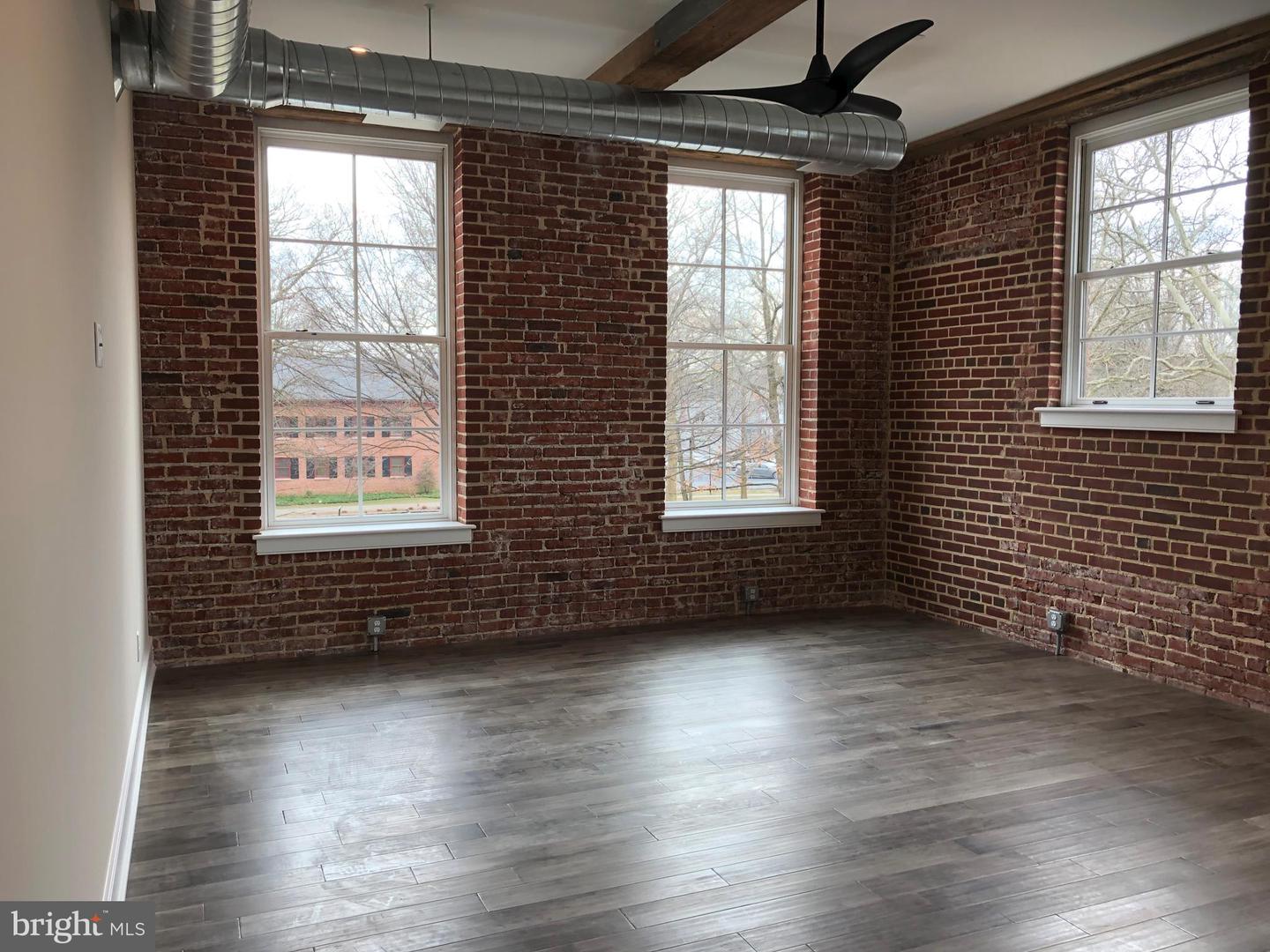 48 N BROAD ST #200