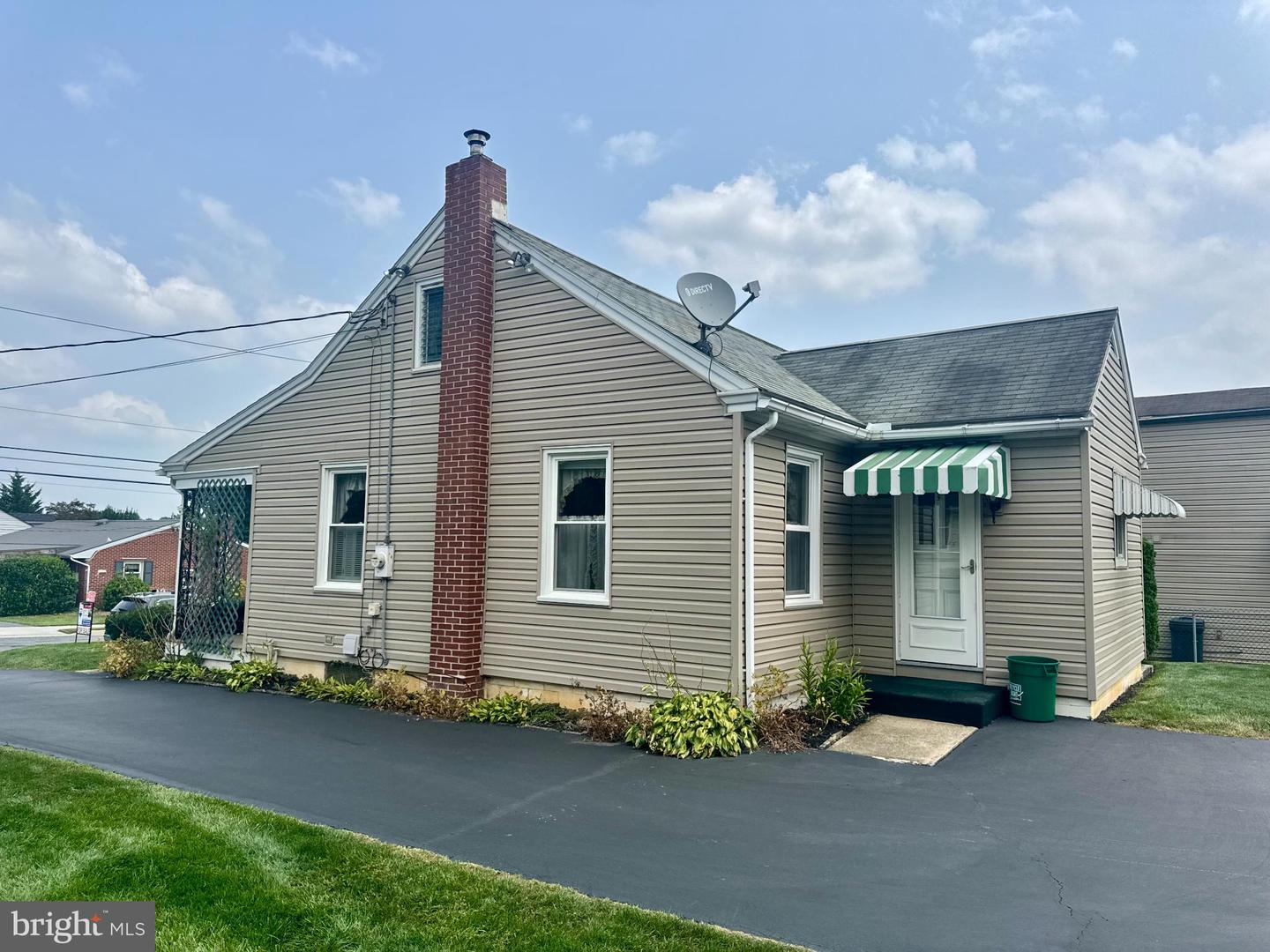 43 Plum St
