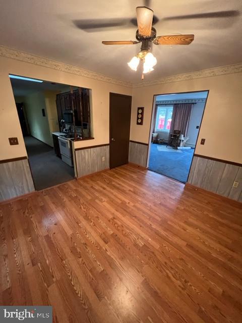 15 Diana Dr