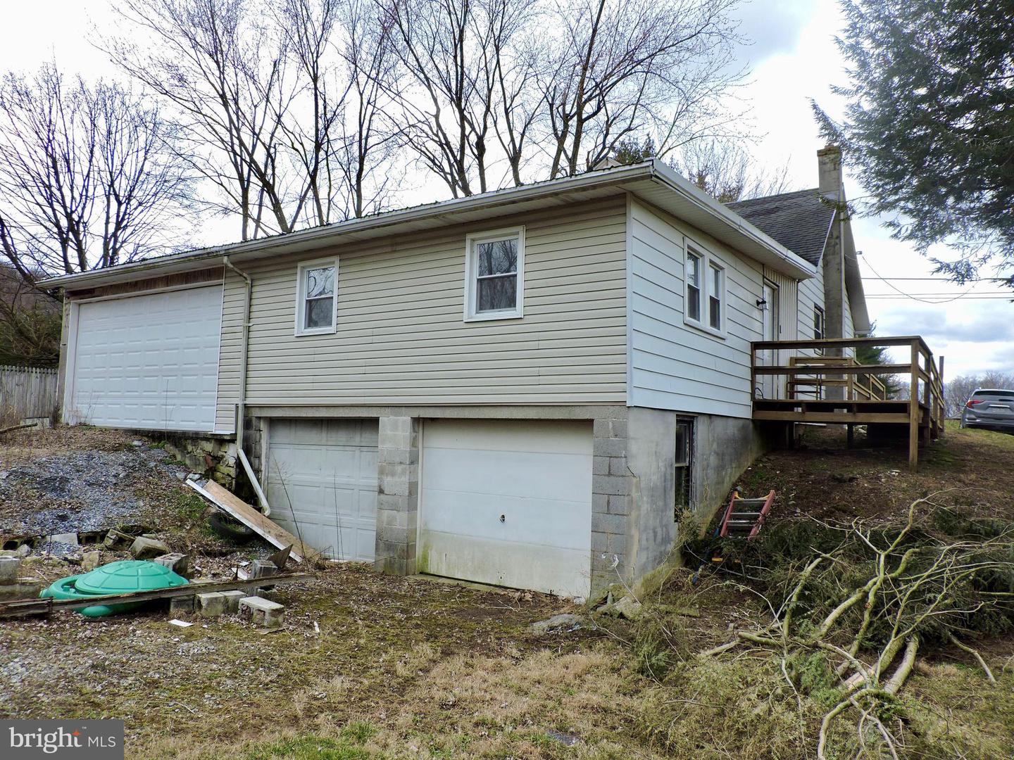200 Little Mountain Rd