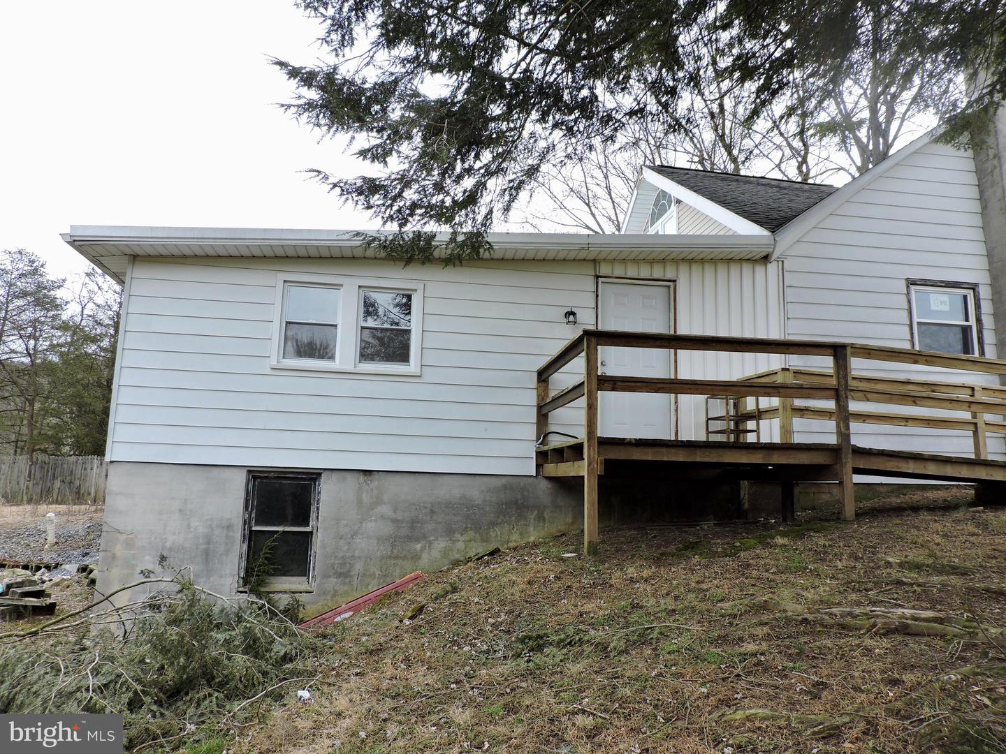 200 Little Mountain Rd