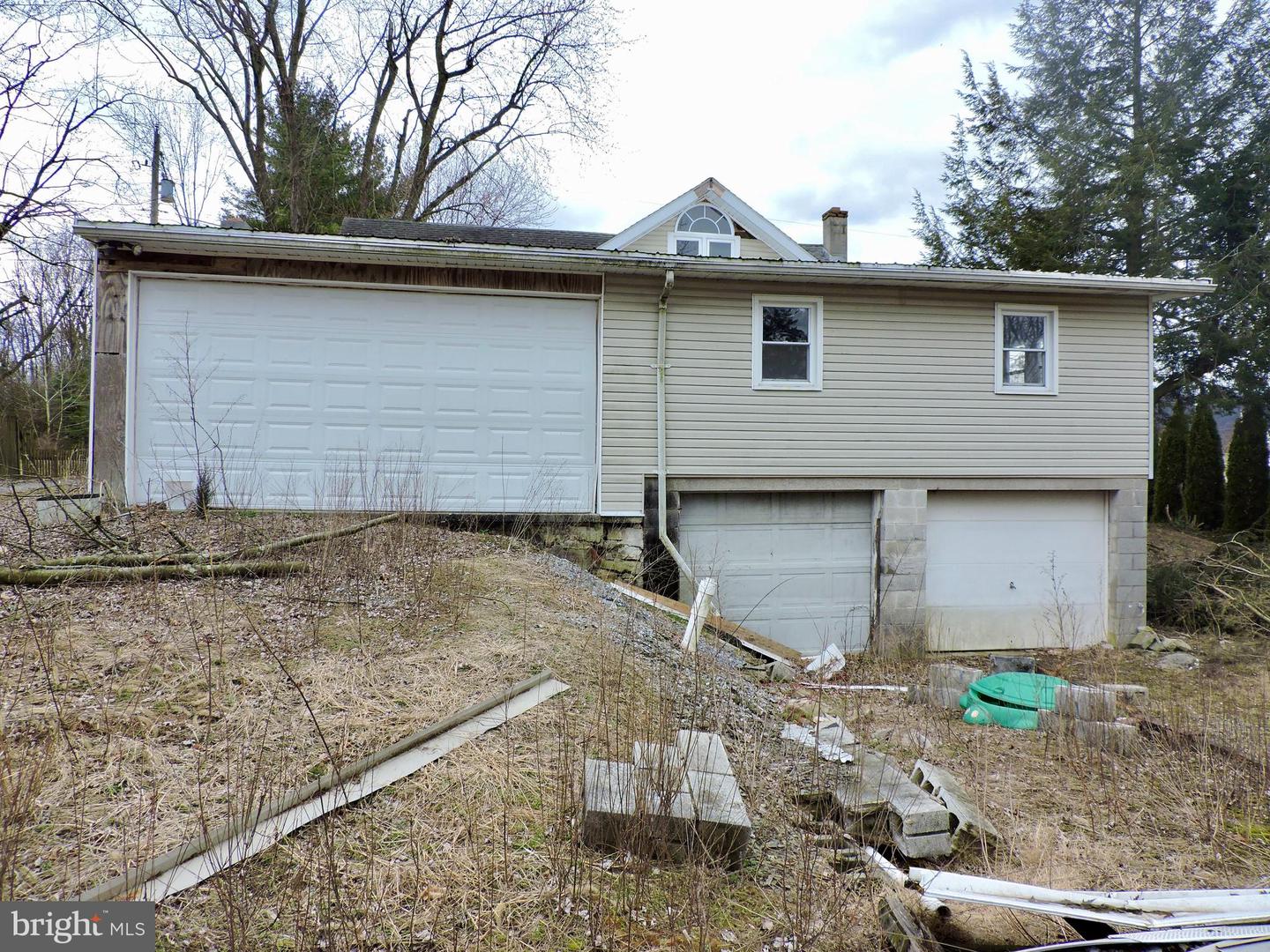 200 Little Mountain Rd