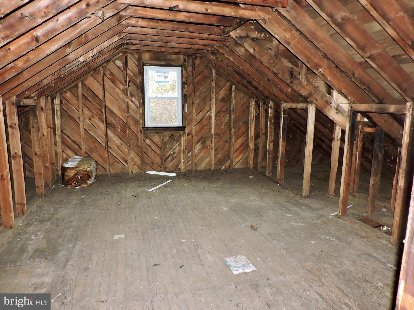 200 Little Mountain Rd