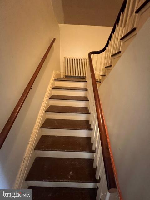 164 N 9th St