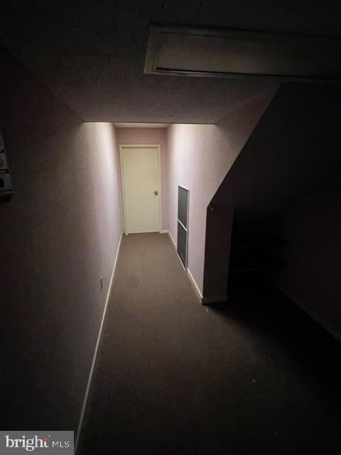 164 N 9th St