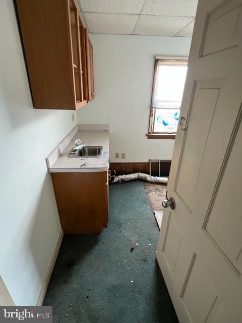164 N 9th St
