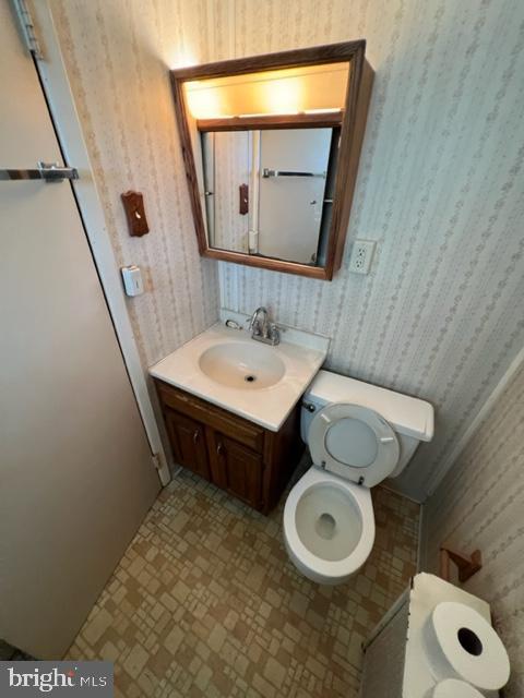 25 E Pershing Ave