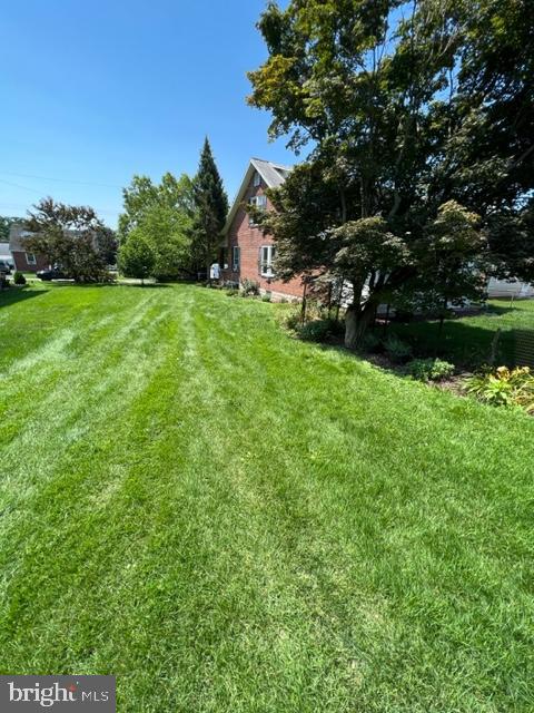 25 E Pershing Ave