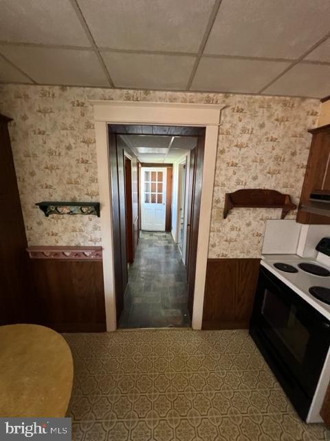 25 E Pershing Ave