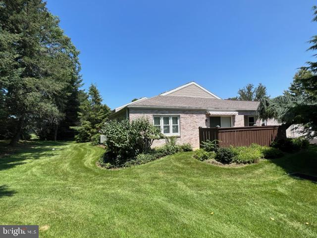 23 Woodland Est