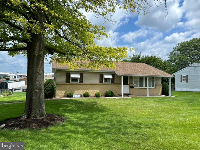 215 E Main St