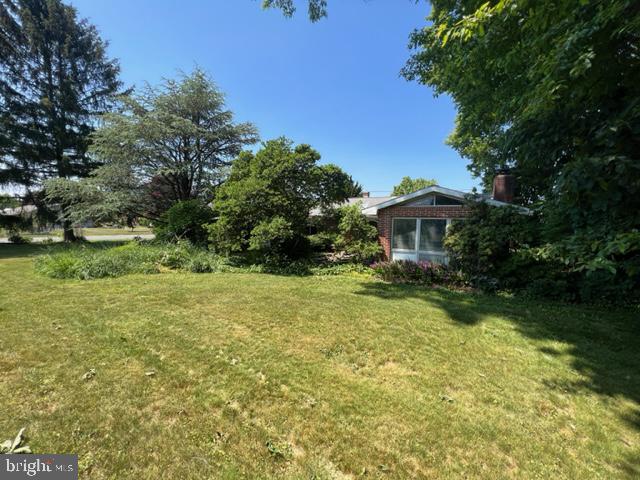 414 E Rosebud Rd