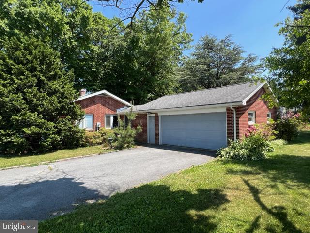 414 E Rosebud Rd