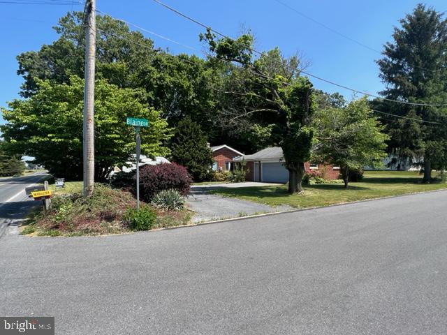 414 E Rosebud Rd