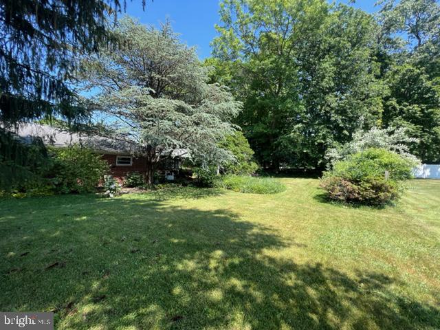 414 E Rosebud Rd