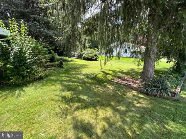 414 E Rosebud Rd