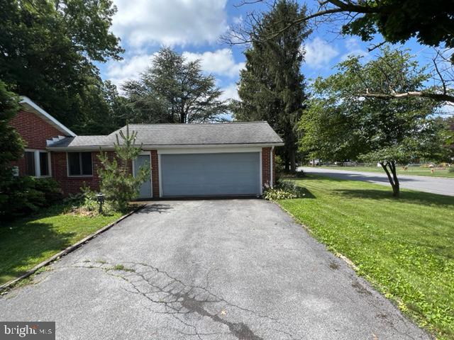 414 E Rosebud Rd