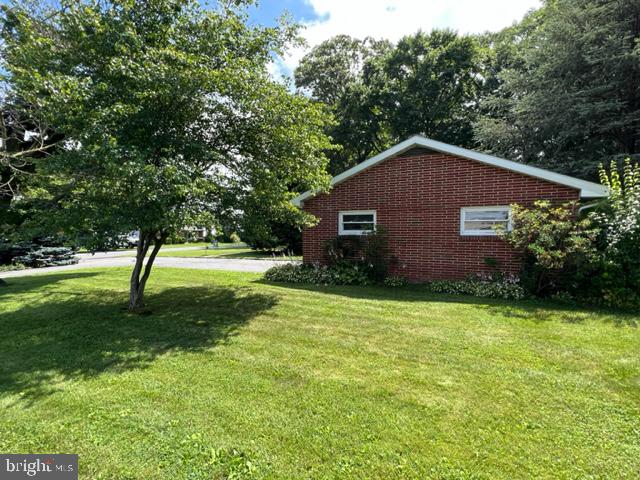 414 E Rosebud Rd