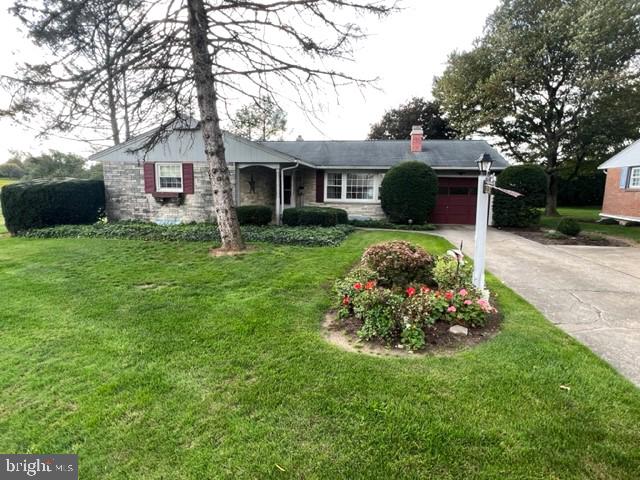 313 S Locust St