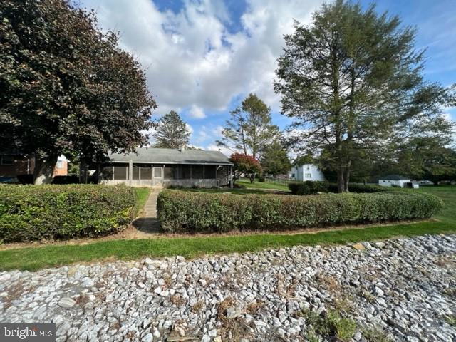 313 S Locust St