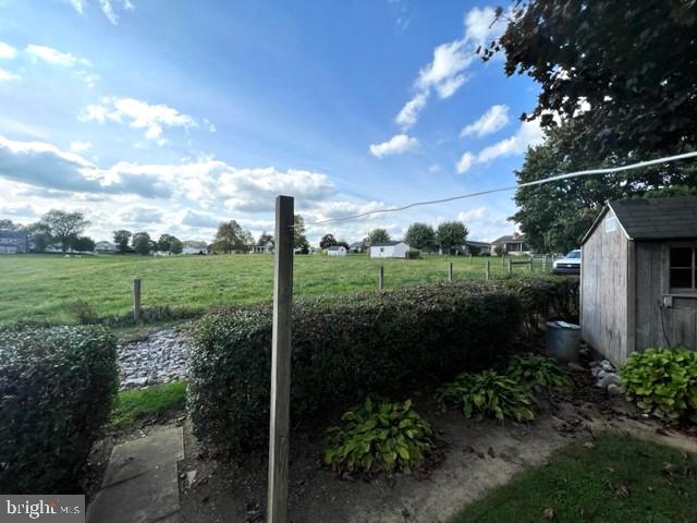 313 S Locust St