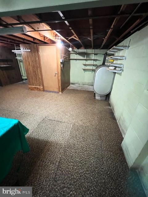 313 S Locust St