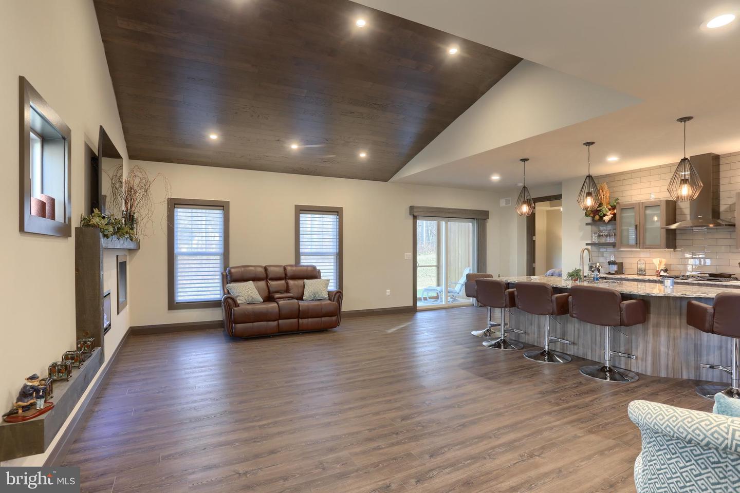 1227 Mosaic Dr #393