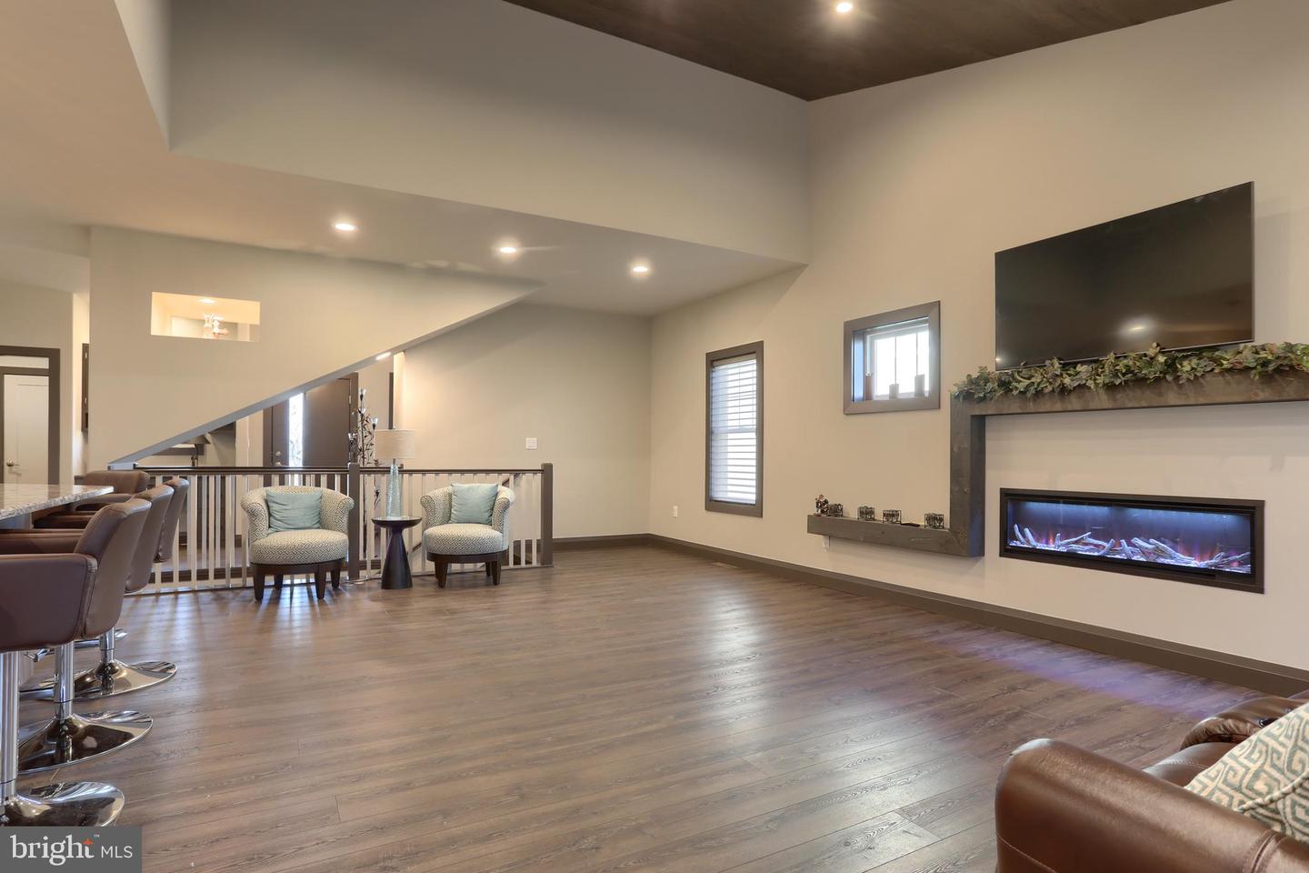1227 Mosaic Dr #393