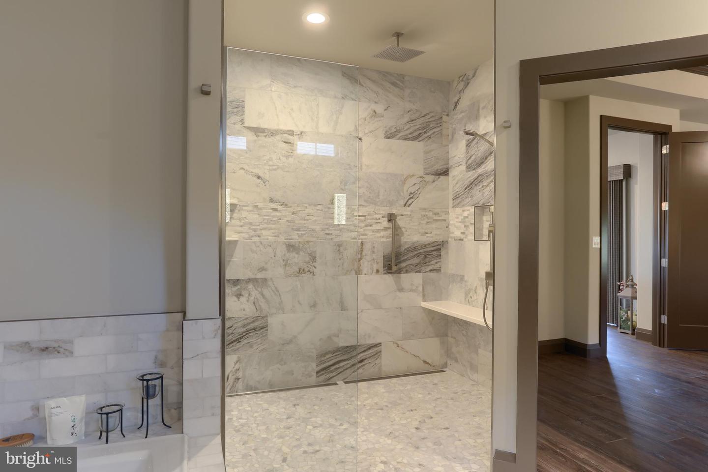 1227 Mosaic Dr #393