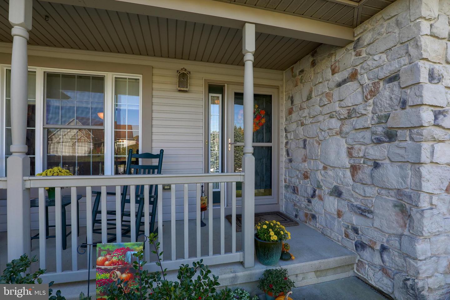 1146 Harvest Dr