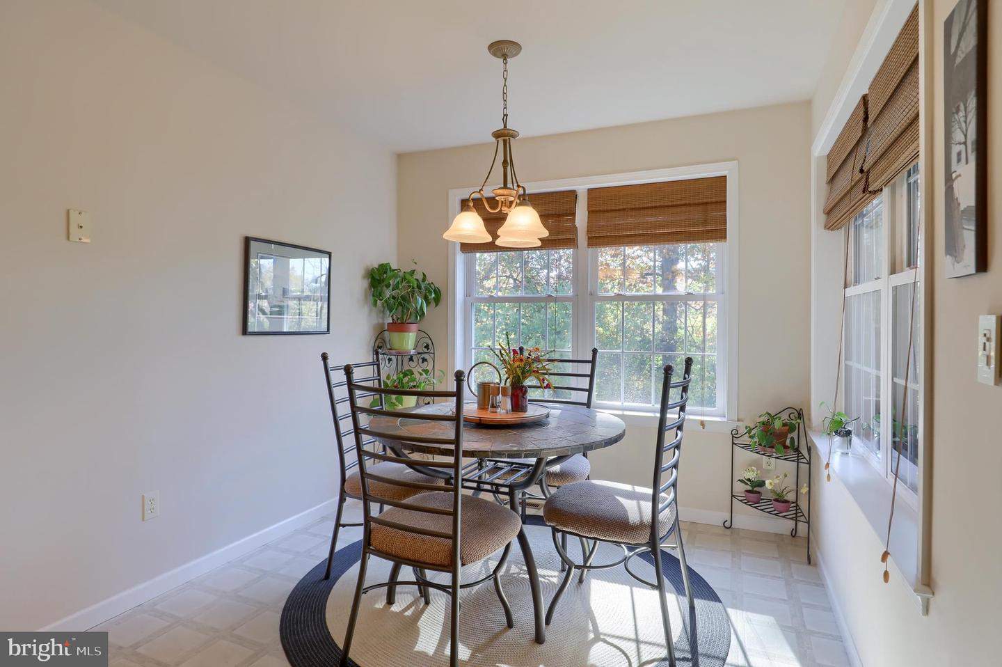 1146 Harvest Dr