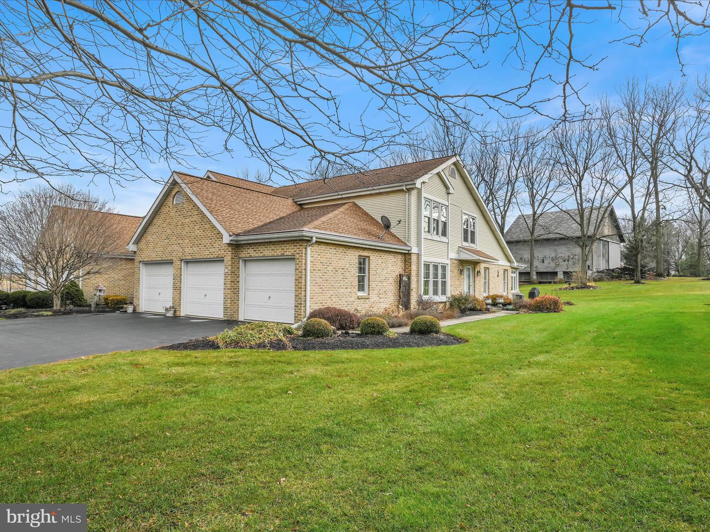 146 Stone Hedge Ct