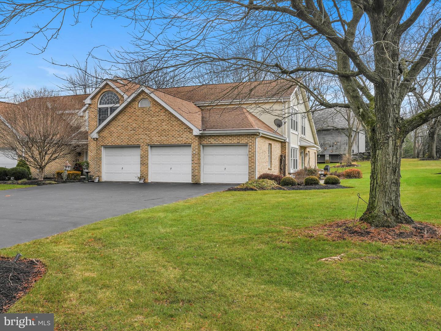 146 Stone Hedge Ct