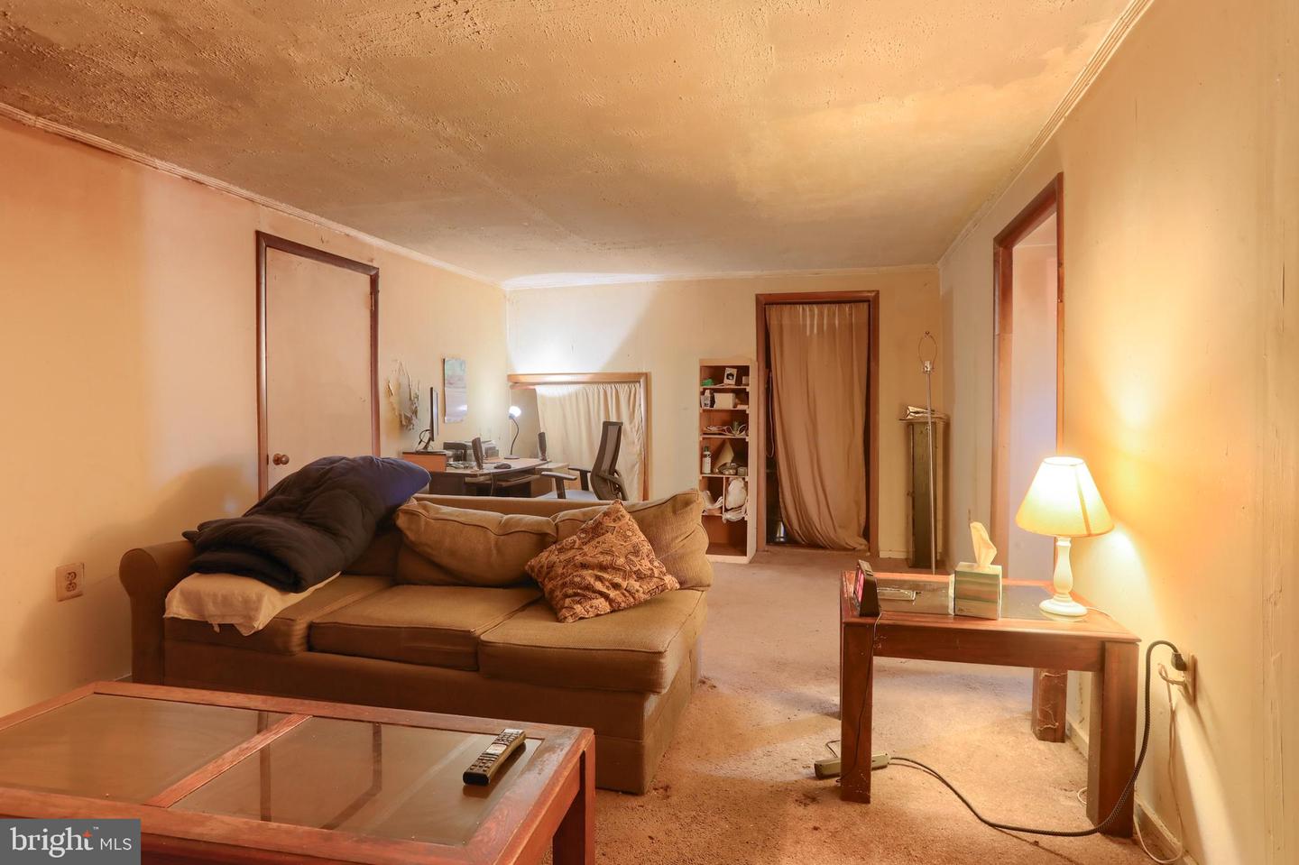 2098 Weavertown Rd