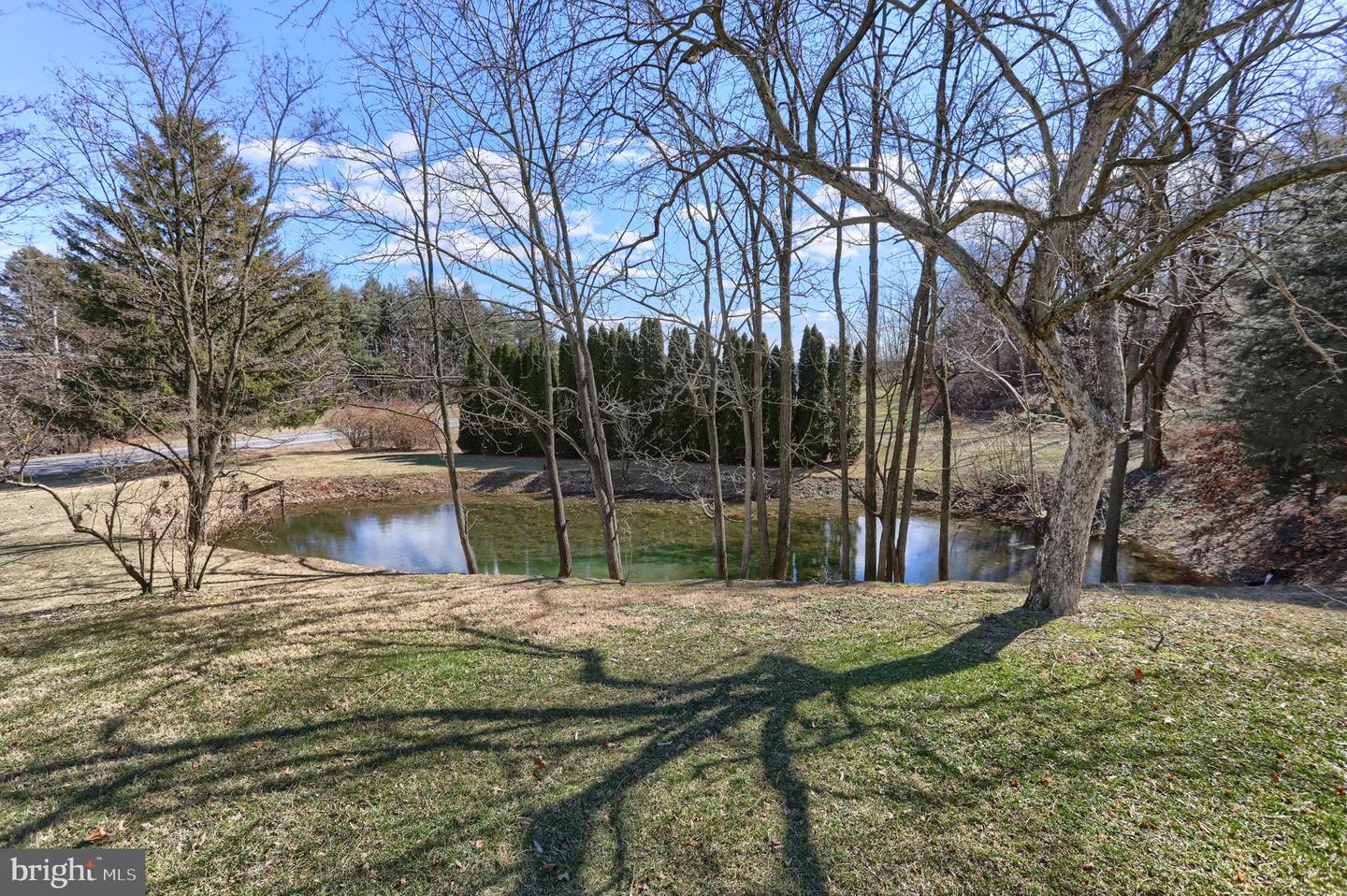 2098 Weavertown Rd