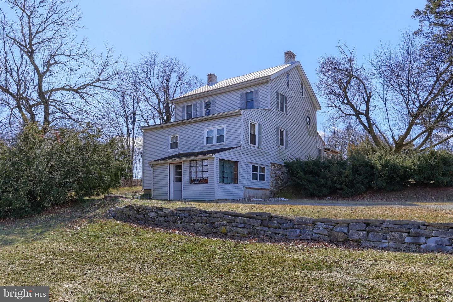 2098 Weavertown Rd