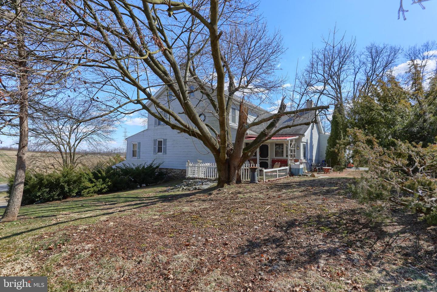 2098 Weavertown Rd