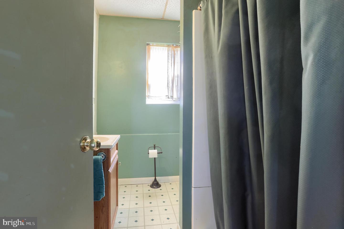 2098 Weavertown Rd