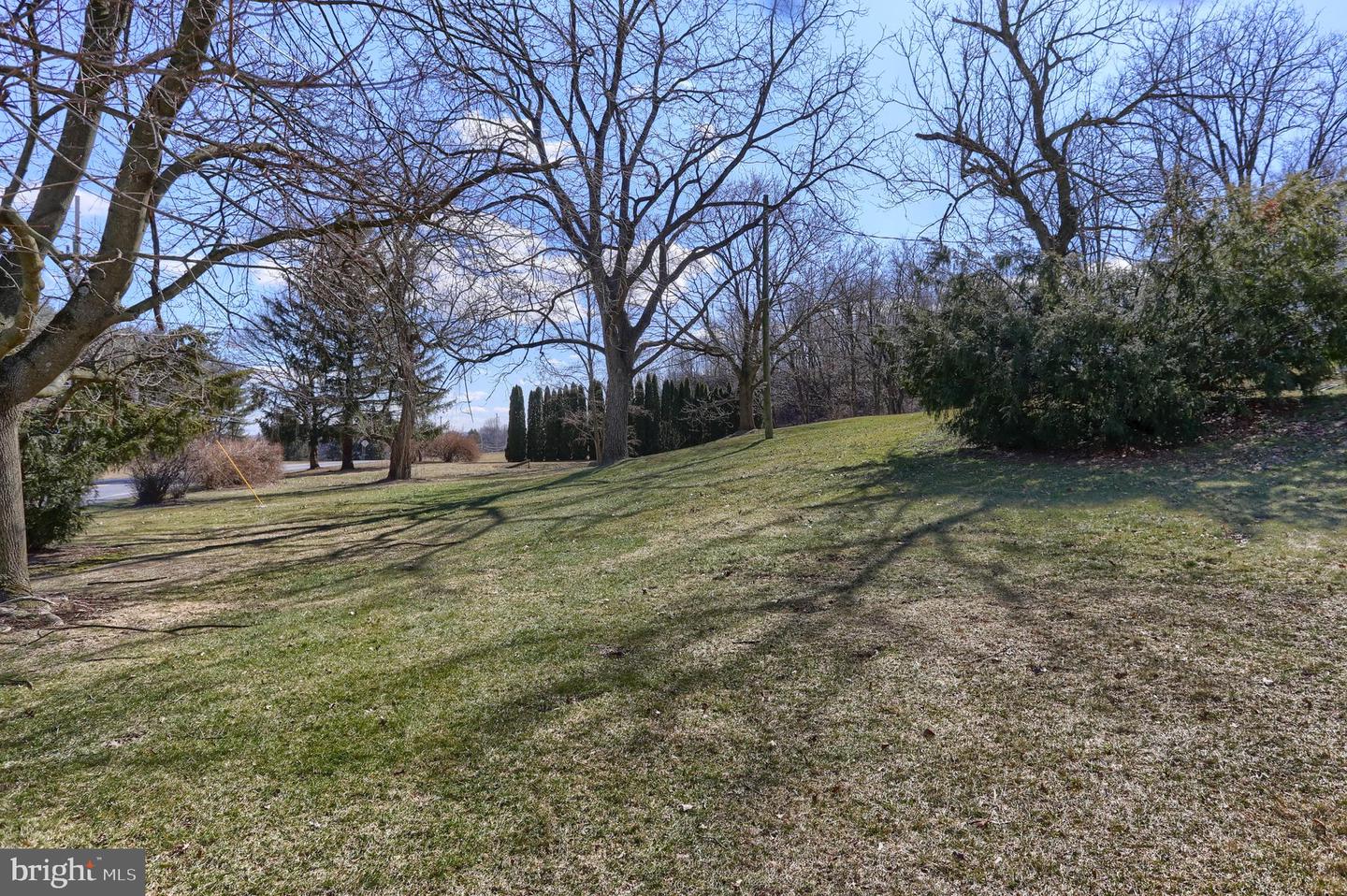 2098 Weavertown Rd