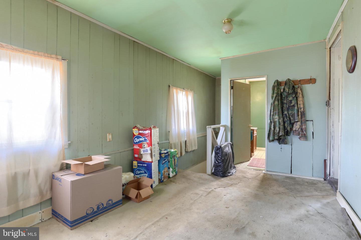 2098 Weavertown Rd