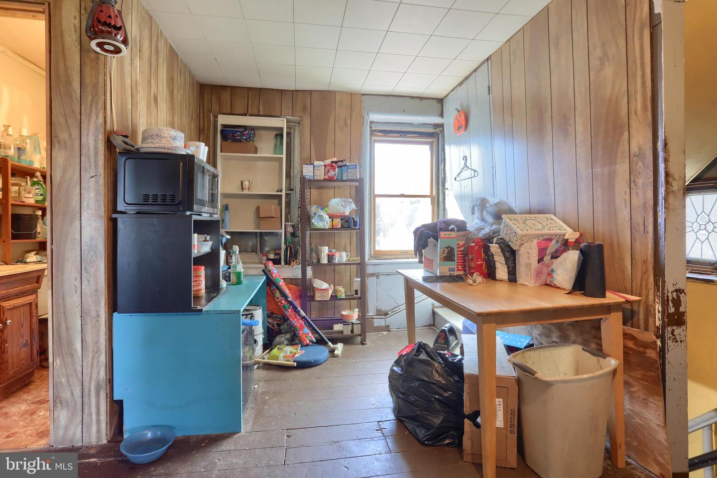 2098 Weavertown Rd
